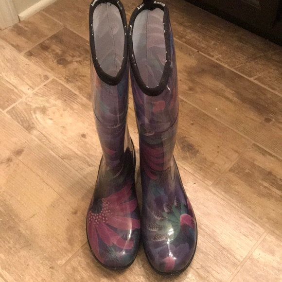 kamik tall rain boots